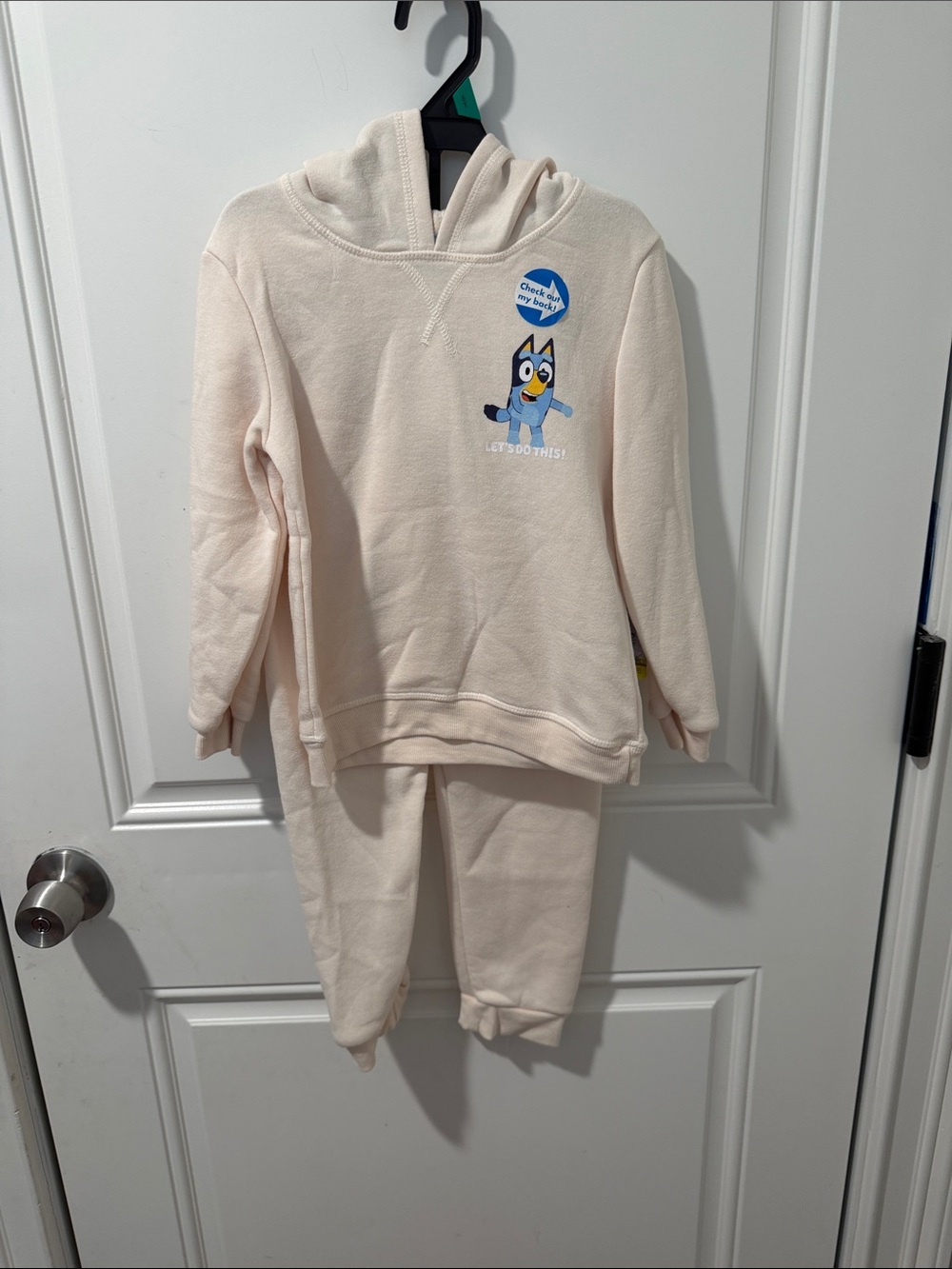 Cream Kids Bluey Hoodie & Jogger Set size 5T NWT